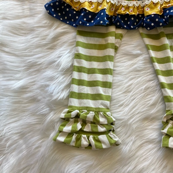 Counting Daisies Striped Floral Print Ruffle 2 Piece Set - Picture 10 of 15